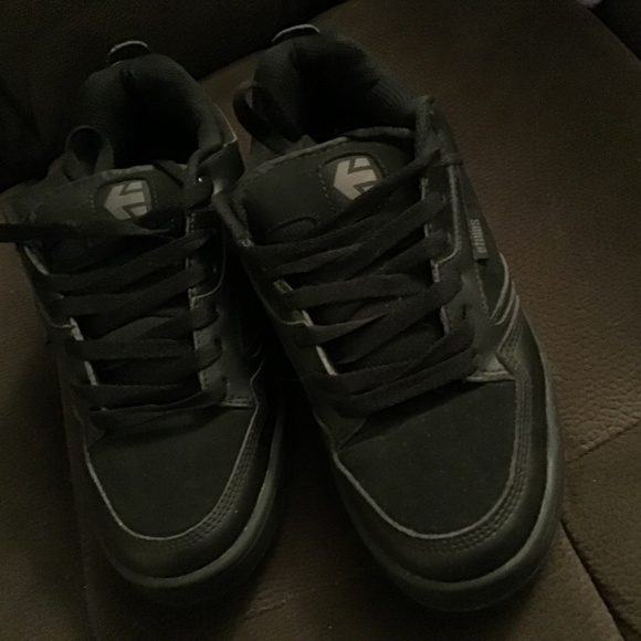 Men’s / Women’s Etnies shoes - Picture 1 of 4